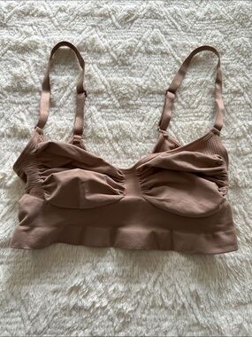 SKIMS Ruched Bralette in Taupe